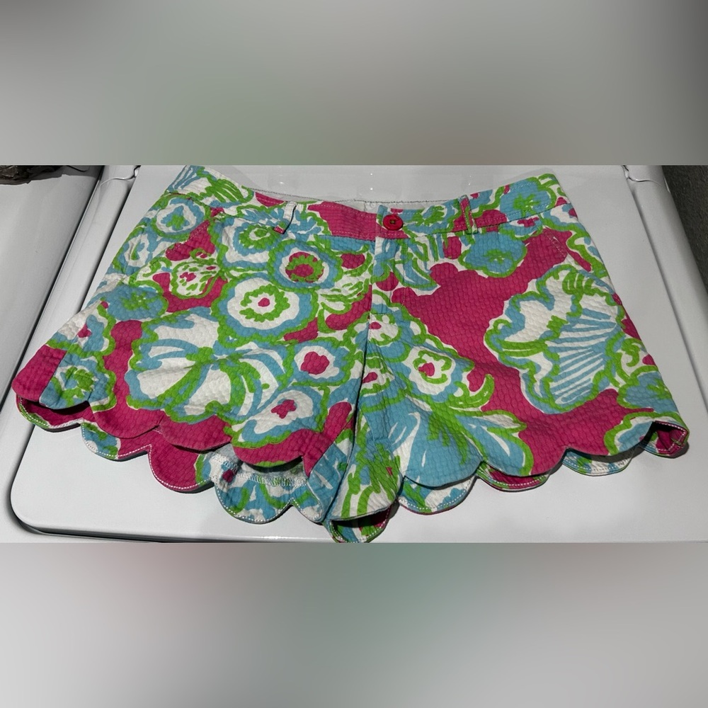 Lilly Pulitzer Pink and Blue Floral Women Shorts